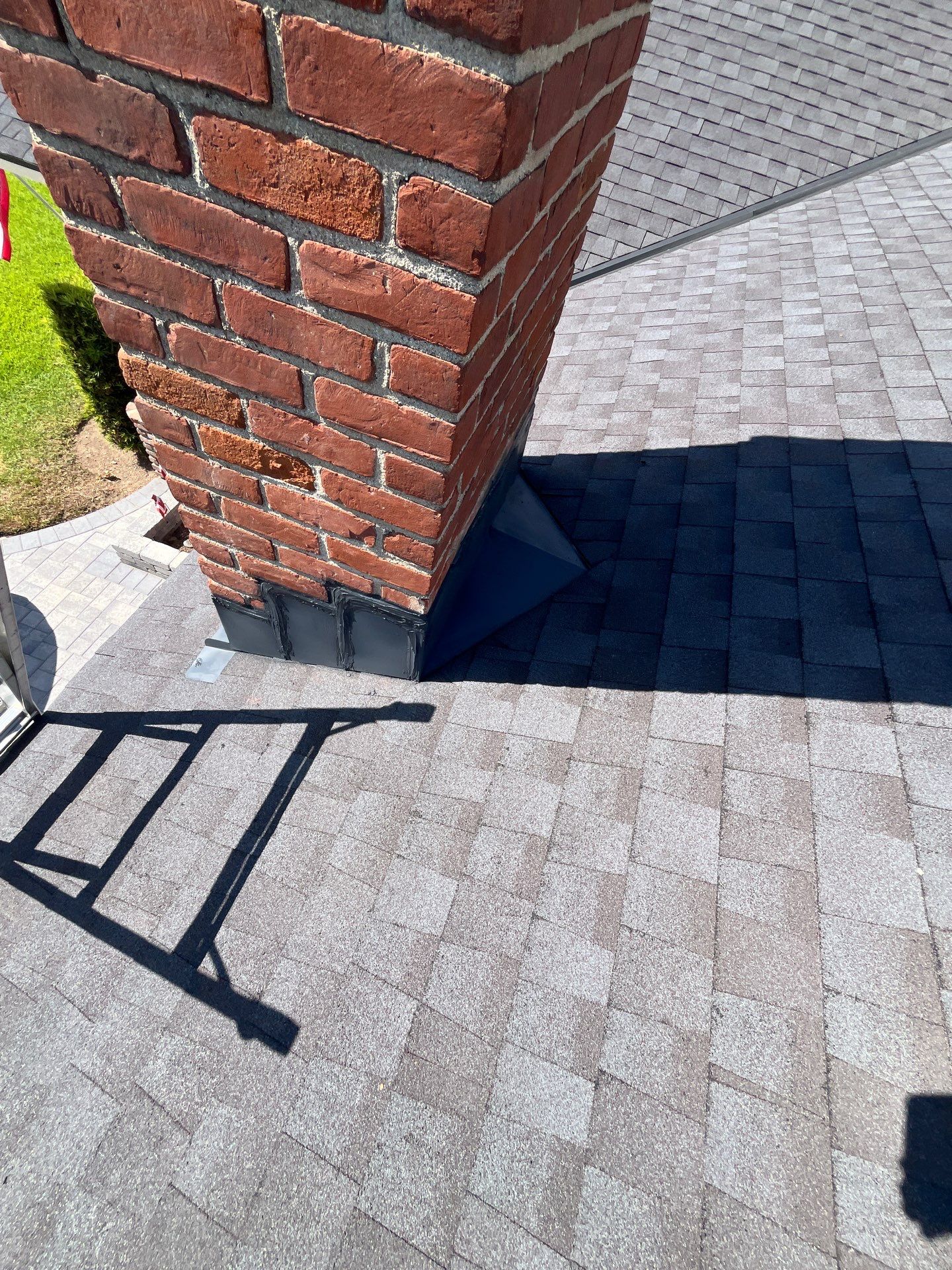 Asphalt shingle roof installation in Pasadena, CA by Green Ladder Roofing, a GAF Master Elite roofing contractor