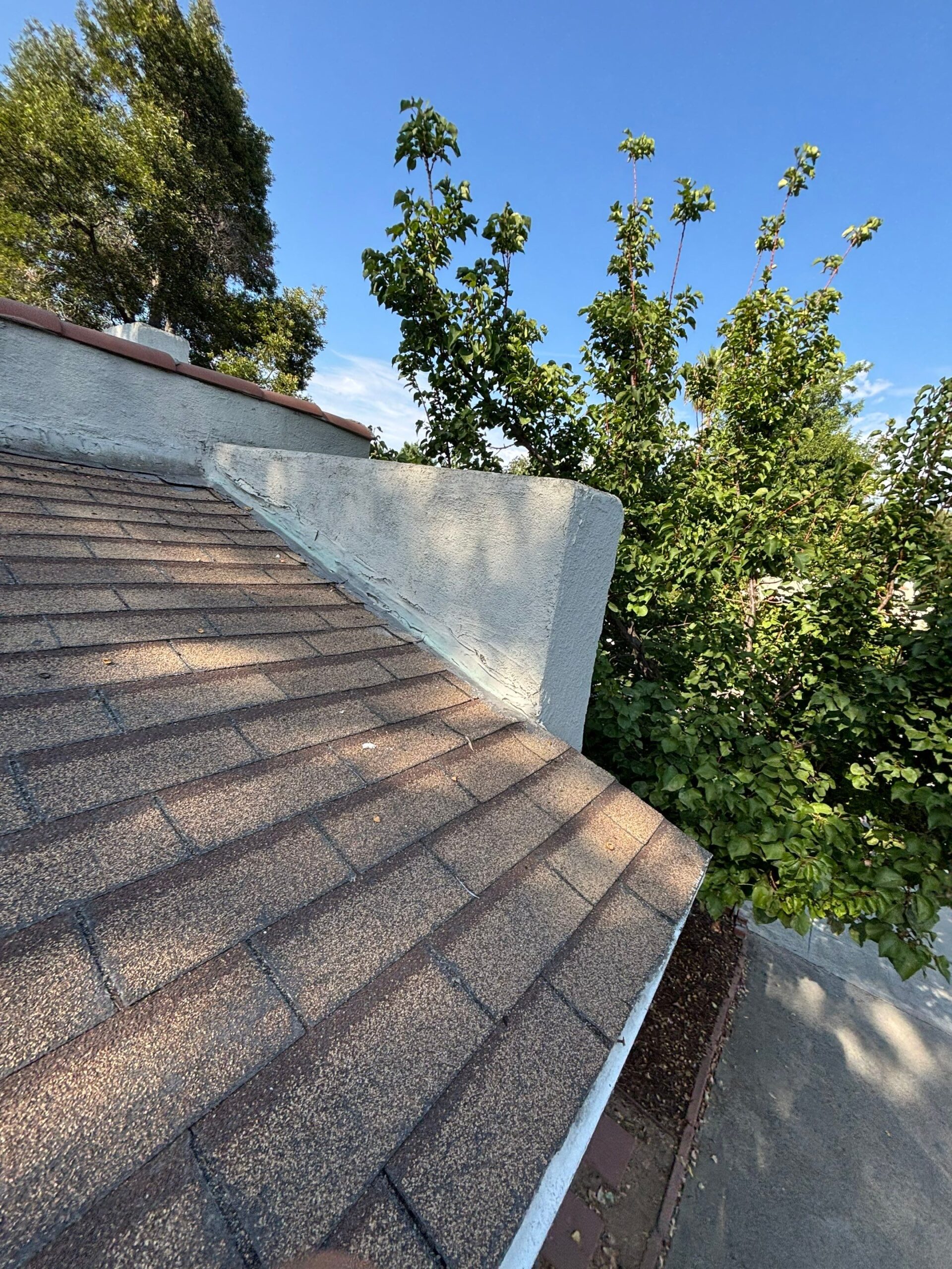 Asphalt shingle roof installation in Pasadena, CA by Green Ladder Roofing, a GAF Master Elite roofing contractor