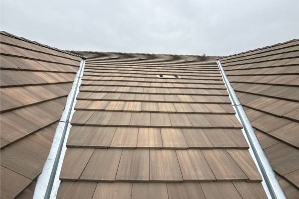 Wood shake roof installation — roofing contractor serving Pasadena, CA