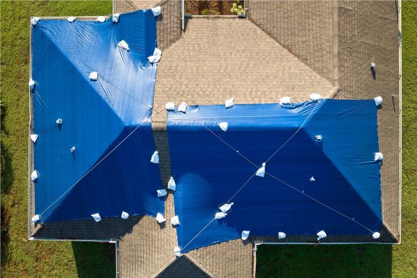 Emergency roof tarping — roofing contractor serving La Cañada Flintridge, CA