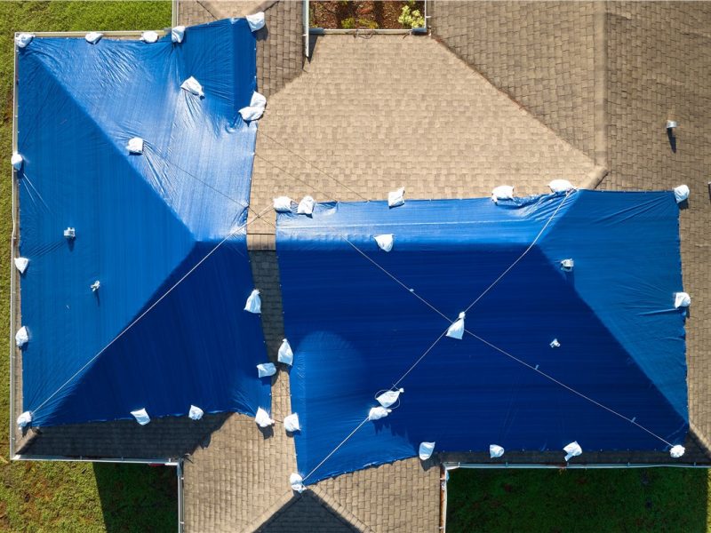 Emergency roof tarping — roofing contractor serving La Cañada Flintridge, CA