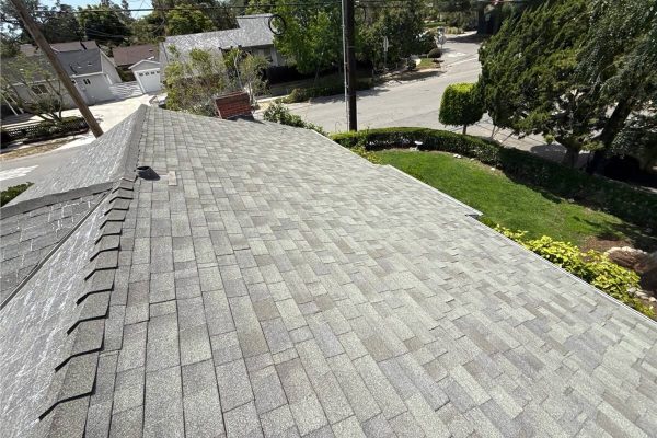 Asphalt shingle roof installation — roofing contractor serving La Cañada Flintridge, CA